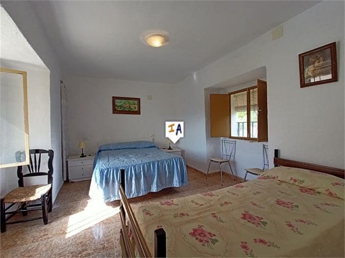 3 soverom Hus til salgs i Priego de Cordoba med garasje - € 59 000 (Ref: 7793367)