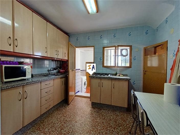 4 bedroom Townhouse for sale in Priego de Cordoba - € 109,900 (Ref: 7793368)