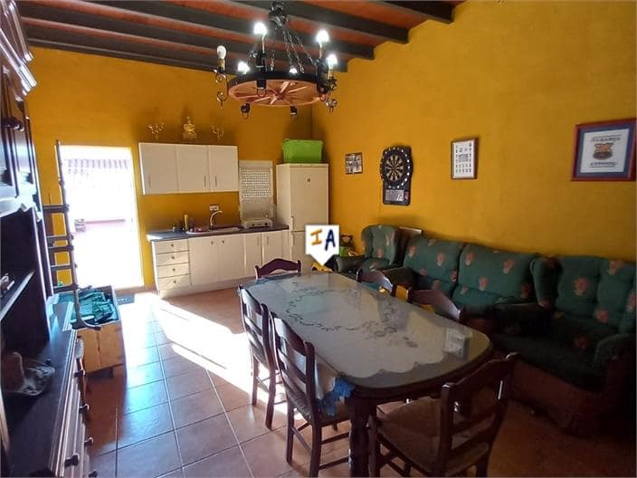 3 soveværelse Byhus til salg i Martos - € 79.500 (Ref: 7800695)