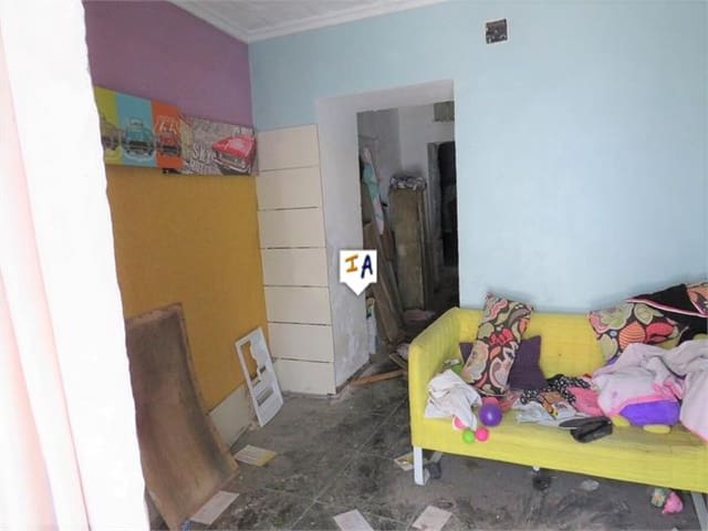 3 slaapkamer Huis te koop in Martos - € 22.000 (Ref: 7821040)