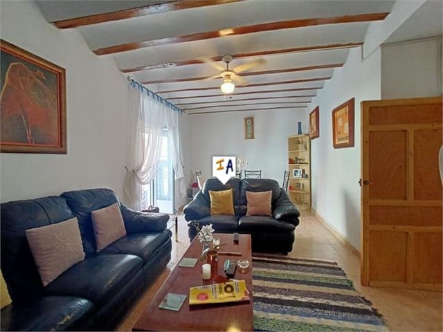 4 slaapkamer Huis te koop in Valdepeñas de Jaén - € 45.000 (Ref: 7825633)