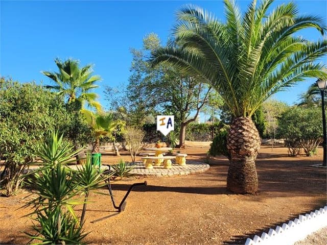 3 soveværelse Villa til salg i La Mina, Puente Genil med swimmingpool garage - € 425.000 (Ref: 7833913)