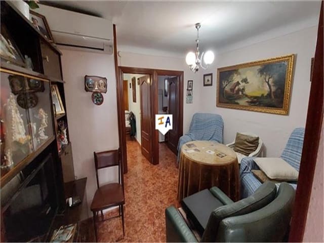 5 makuuhuone Omakotitalo myytävänä paikassa Castillo de Locubín - 55 000 € (Ref: 7856492)