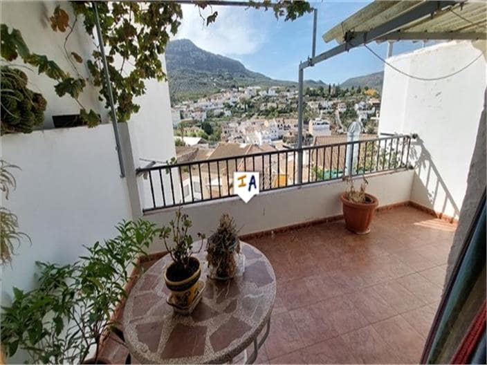 5 soveværelse Byhus til salg i Castillo de Locubin - € 55.000 (Ref: 7856492)