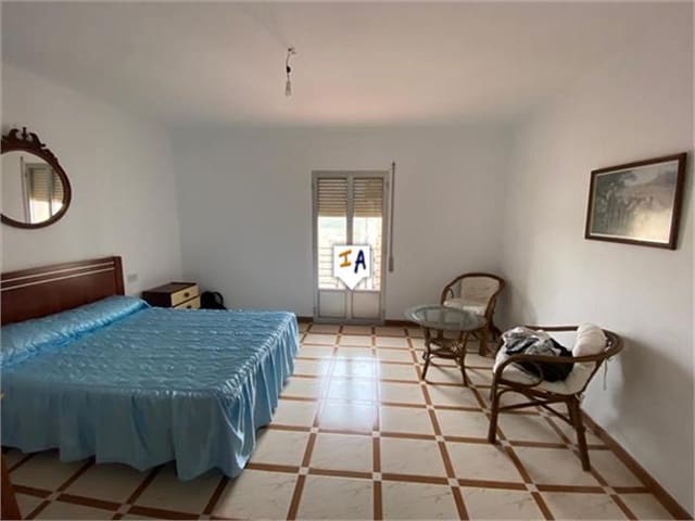 3 bedroom Apartment for sale in Castillo de Locubín - € 72,000 (Ref: 7873496)