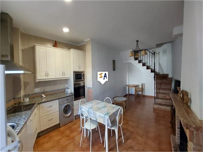 3 slaapkamer Huis te koop in Priego de Cordoba met garage - € 68.000 (Ref: 7882206)