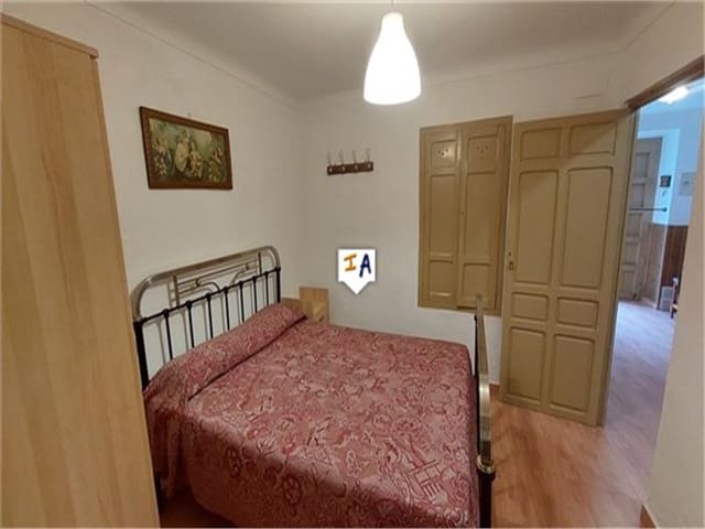 3 soveværelse Byhus til salg i Castillo de Locubín - € 49.000 (Ref: 7883950)