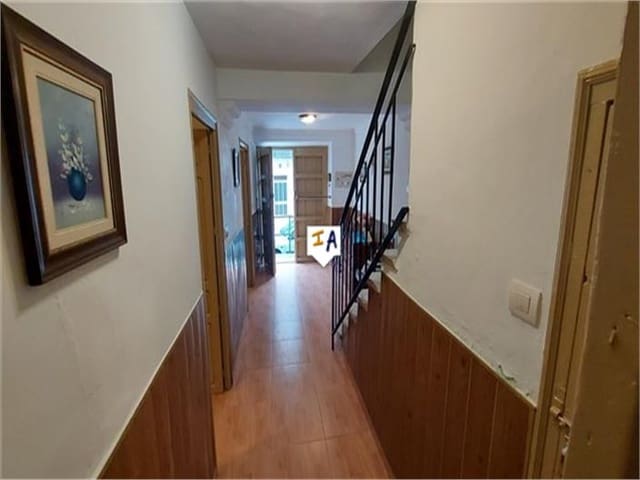 3 soveværelse Byhus til salg i Castillo de Locubín - € 49.000 (Ref: 7883950)