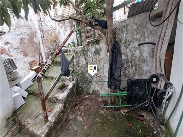 3 soveværelse Byhus til salg i Castillo de Locubín - € 49.000 (Ref: 7883950)