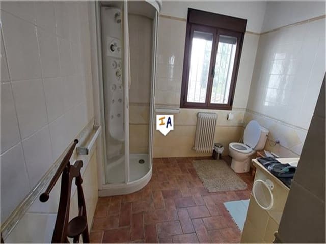 6 soveværelse Finca/Landehus til salg i Almedinilla med swimmingpool garage - € 930.000 (Ref: 7889540)