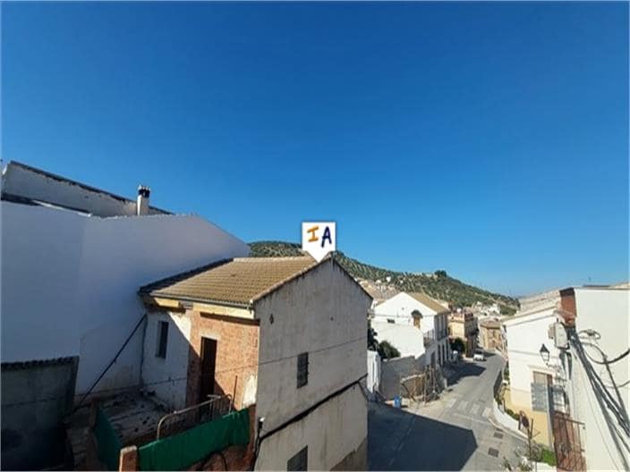 7 soveværelse Byhus til salg i Fuente-Tojar med garage - € 99.000 (Ref: 7901448)