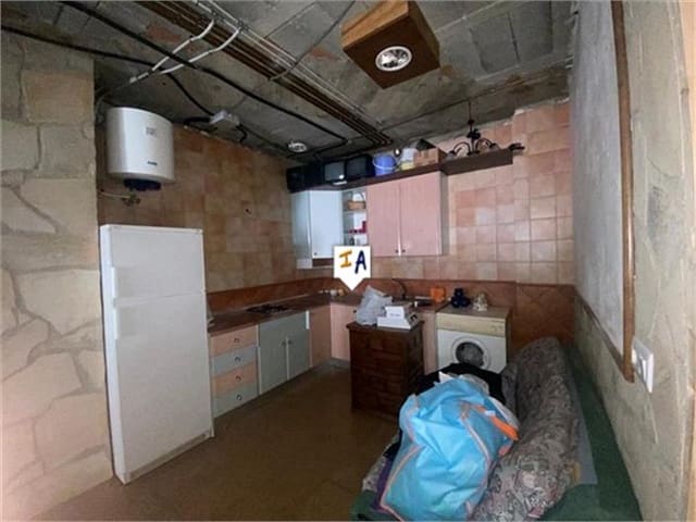 1 bedroom Commercial for sale in Alcalá la Real with garage - € 120,000 (Ref: 7901449)