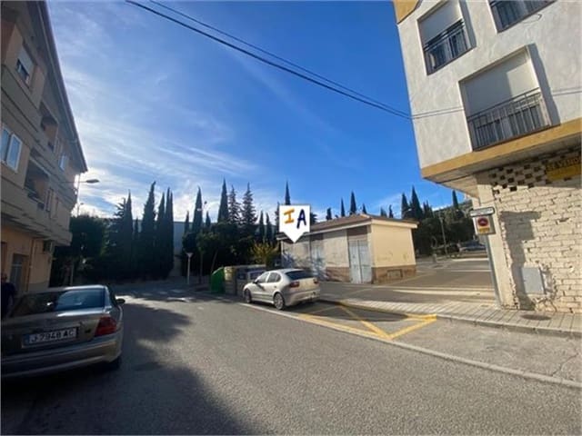 1 bedroom Commercial for sale in Alcalá la Real with garage - € 120,000 (Ref: 7901449)