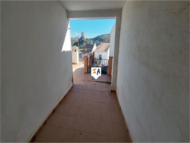 5 slaapkamer Huis te koop in Luque met garage - € 44.000 (Ref: 7917900)