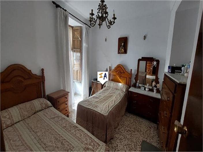 5 soveværelse Byhus til salg i Luque - € 76.000 (Ref: 7940922)