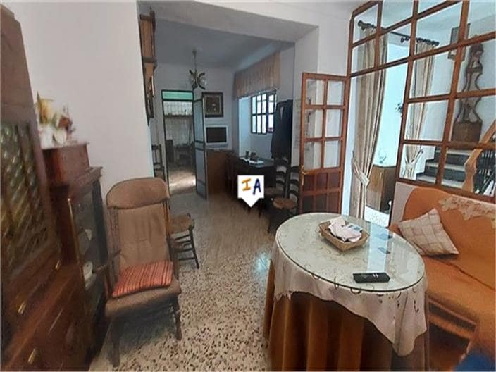 5 soveværelse Byhus til salg i Luque - € 76.000 (Ref: 7940922)