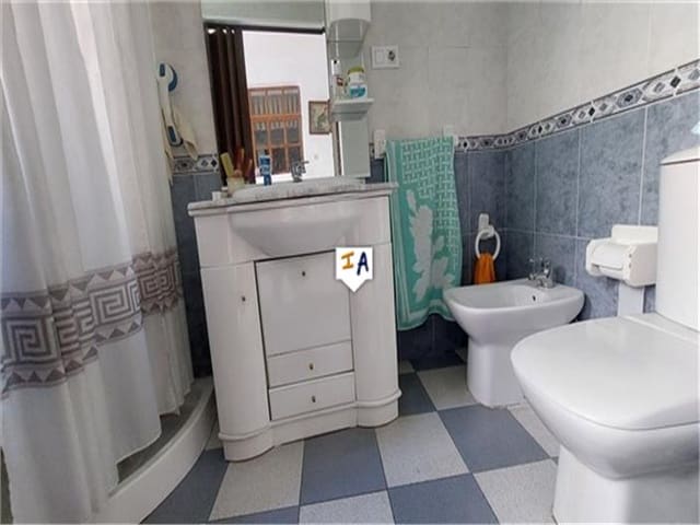 5 soveværelse Byhus til salg i Luque - € 76.000 (Ref: 7940922)