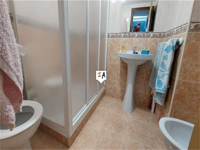 4 soveværelse Byhus til salg i Castil de Campos, Priego de Córdoba med garage - € 160.000 (Ref: 7957053)