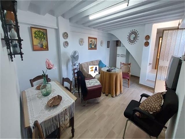 4 soveværelse Byhus til salg i Castil de Campos, Priego de Córdoba med garage - € 160.000 (Ref: 7957053)