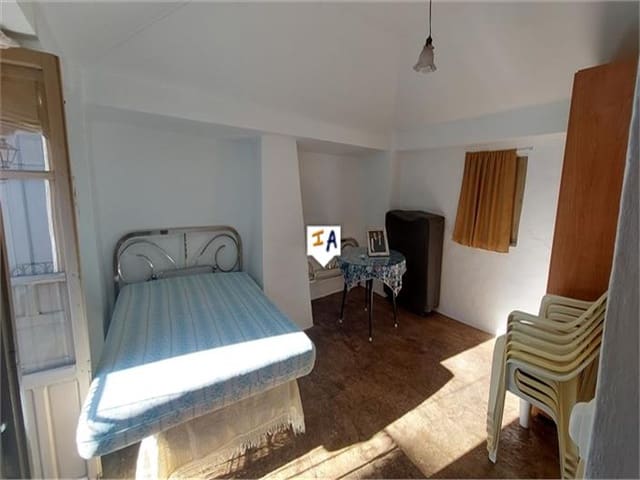 4 soveværelse Byhus til salg i Castil de Campos, Priego de Córdoba med garage - € 160.000 (Ref: 7957053)