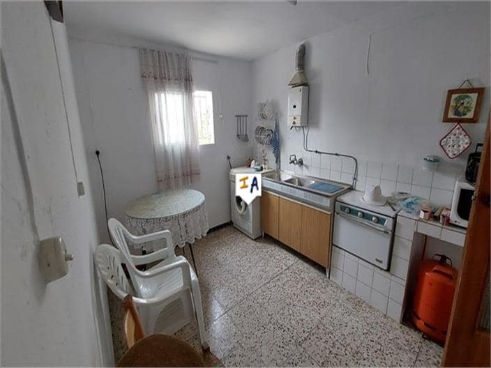 3 soveværelse Byhus til salg i Monturque med garage - € 92.000 (Ref: 7966559)