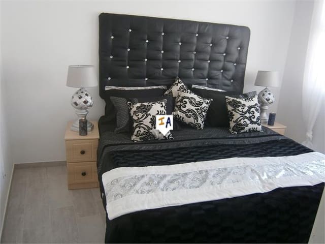 2 soverom Hus til salgs i Pruna - € 75 000 (Ref: 7980222)