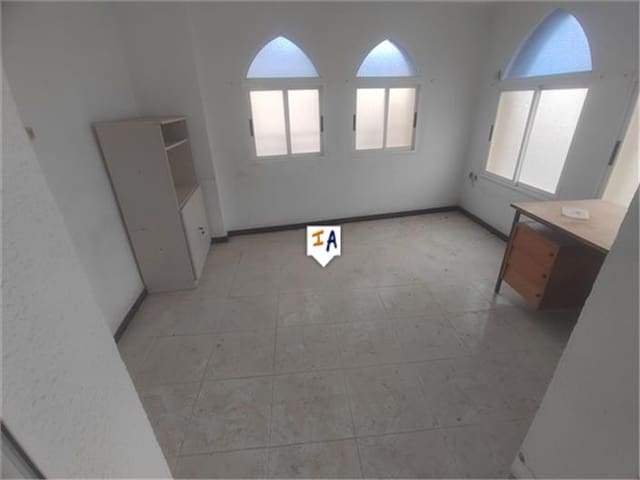 12 sypialnia Dom na sprzedaż w Itrabo z garażem - 265 000 € (Ref: 7989431)