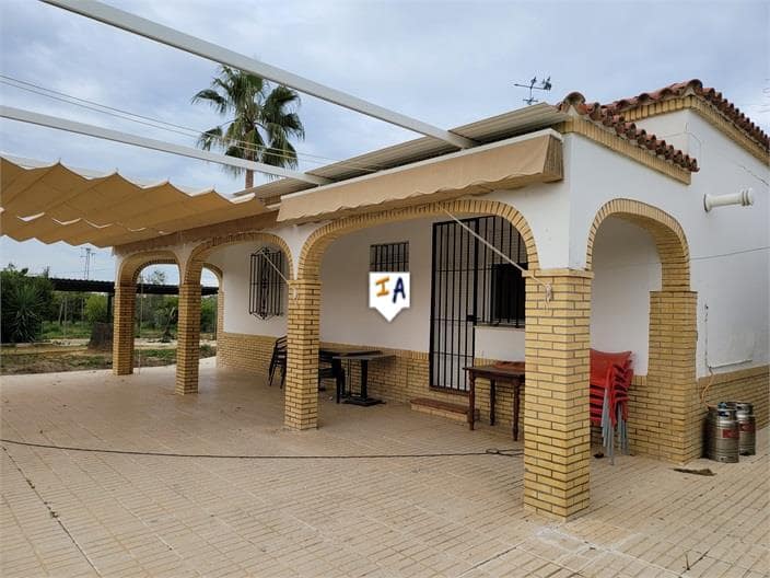 3 chambre Villa/Maison à vendre à Marchena avec piscine garage - 210 000 € (Ref: 8005239)