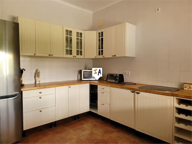 3 chambre Villa/Maison à vendre à Marchena avec piscine garage - 210 000 € (Ref: 8005239)