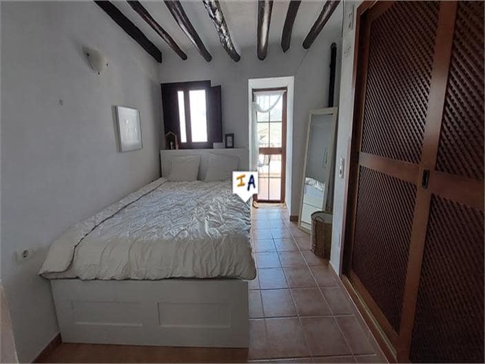 3 soveværelse Byhus til salg i Castillo de Locubin - € 139.000 (Ref: 8016424)