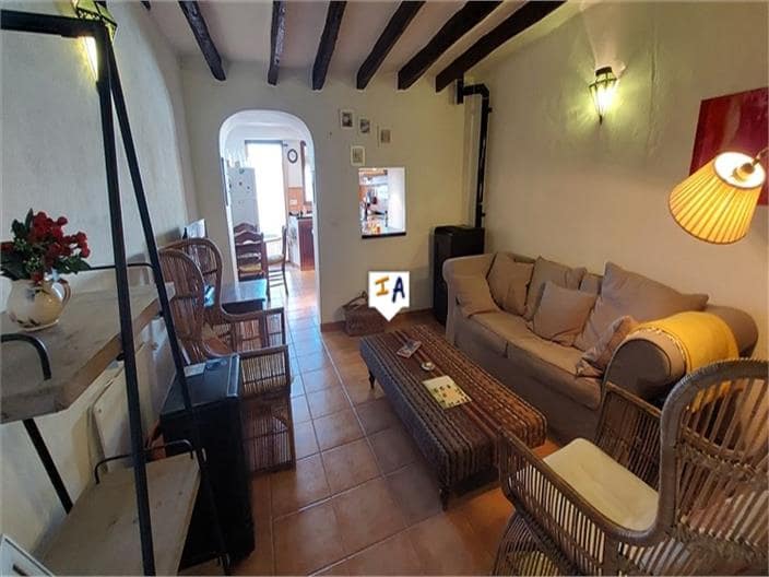 3 soveværelse Byhus til salg i Castillo de Locubin - € 139.000 (Ref: 8016424)