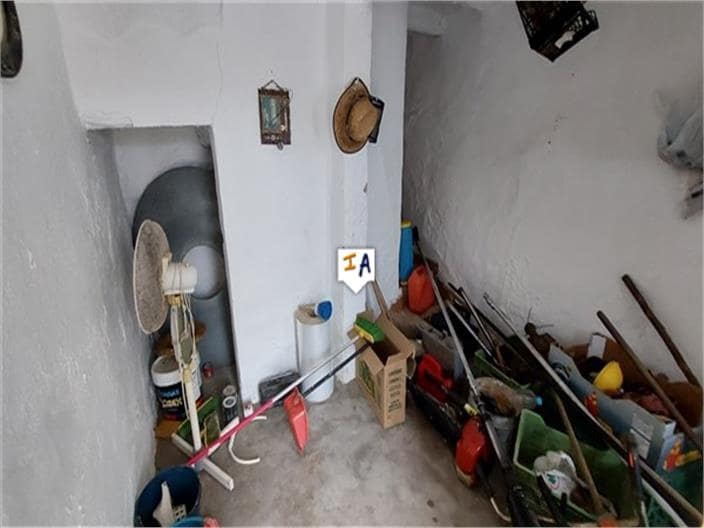 5 soveværelse Finca/Landehus til salg i Cabra - € 135.000 (Ref: 8049535)