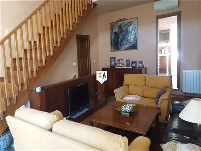 4 soveværelse Byhus til salg i Las Piedras, Rute med garage - € 197.000 (Ref: 8059231)