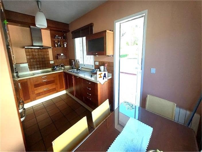 4 soveværelse Byhus til salg i Rute med garage - € 197.000 (Ref: 8059231)