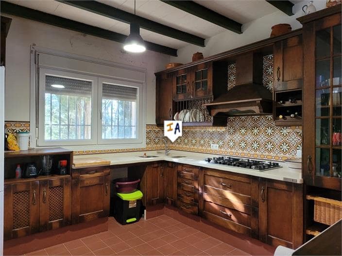 3 soveværelse Finca/Landehus til salg i Osuna med swimmingpool - € 195.000 (Ref: 8066998)