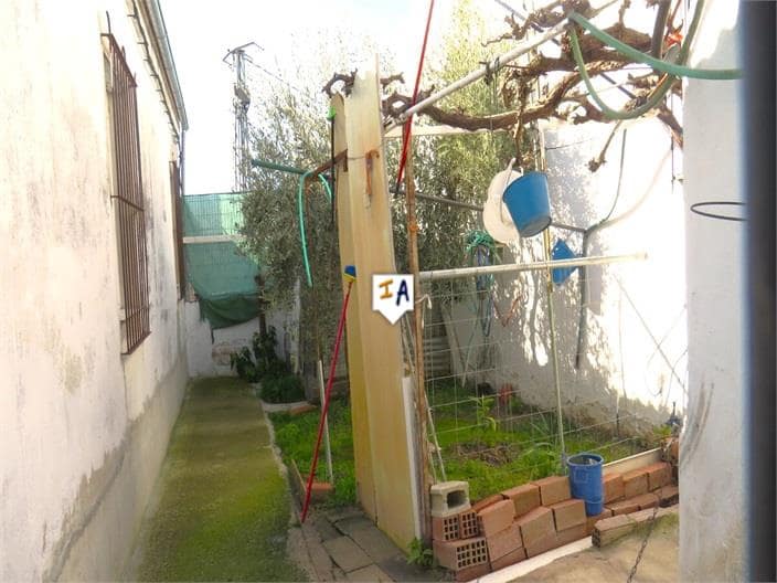 6 soveværelse Byhus til salg i Martos med swimmingpool garage - € 150.000 (Ref: 8076860)