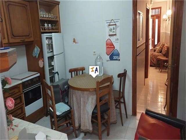 4 slaapkamer Huis te koop in Priego de Córdoba - € 63.000 (Ref: 8113281)