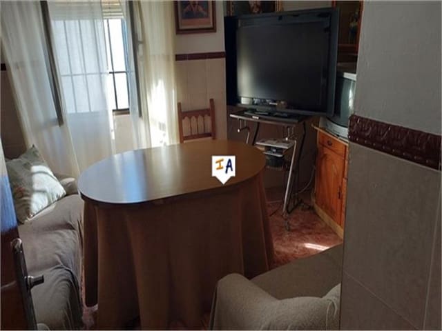 4 soverom Hus til salgs i Carcabuey - € 84 000 (Ref: 8137601)