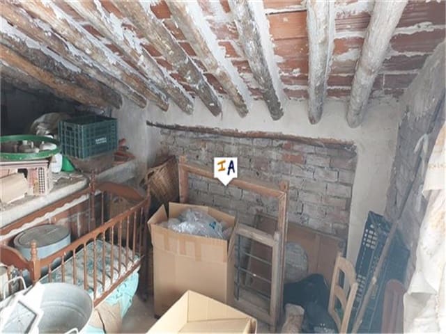 4 soverom Hus til salgs i Carcabuey - € 84 000 (Ref: 8137601)