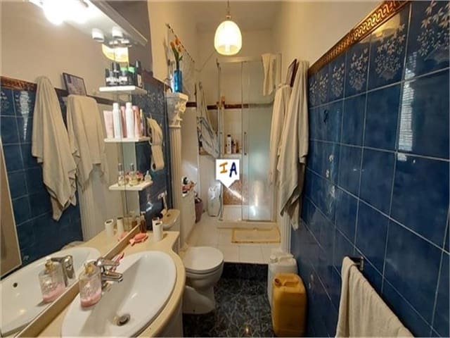 15 bedroom Commercial for sale in Luque with pool garage - € 664,000 (Ref: 8141764)