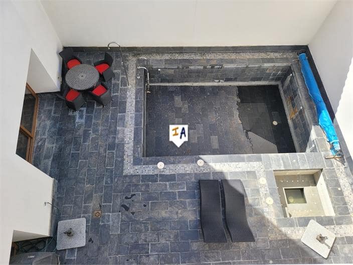 6 soverom Hus til salgs i Badolatosa med svømmebasseng - € 385 000 (Ref: 8141766)