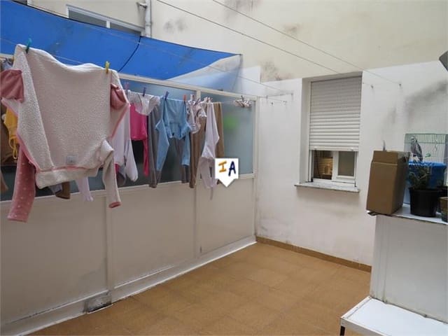 3 bedroom Apartment for sale in Martos - € 144,000 (Ref: 8167935)