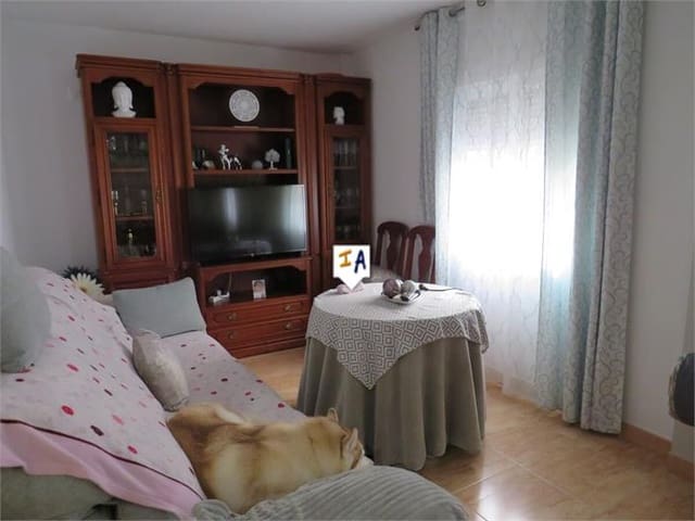 3 bedroom Apartment for sale in Martos - € 144,000 (Ref: 8167935)