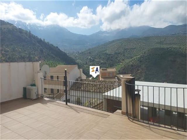 5 bedroom Townhouse for sale in Torres with pool garage - € 159,900 (Ref: 8169354)