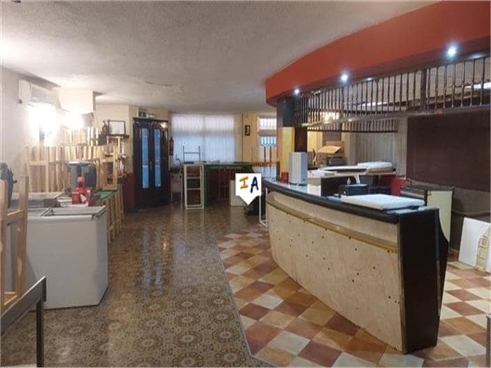 Commercieel te koop in Alcala la Real - € 83.000 (Ref: 8176501)