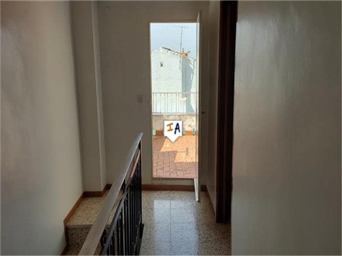 8 soverom Hus til salgs i Rute med garasje - € 72 000 (Ref: 8181428)