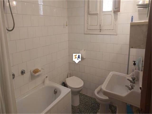 5 soveværelse Byhus til salg i Rute - € 58.000 (Ref: 8215477)