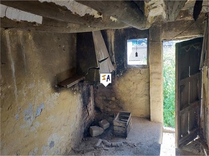 Byhus til salg i Frailes - € 10.500 (Ref: 8282153)