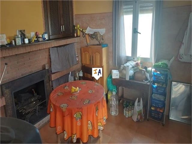 4 soveværelse Finca/Landehus til salg i Ermita Nueva, Alcalá la Real med garage - € 265.000 (Ref: 8288669)