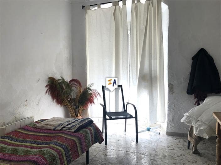 3 slaapkamer Huis te koop in Pruna - € 50.000 (Ref: 8297490)